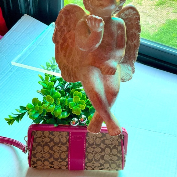 Coach Clutch Wristlet EXTREMELY RARE - Picture 3 of 10